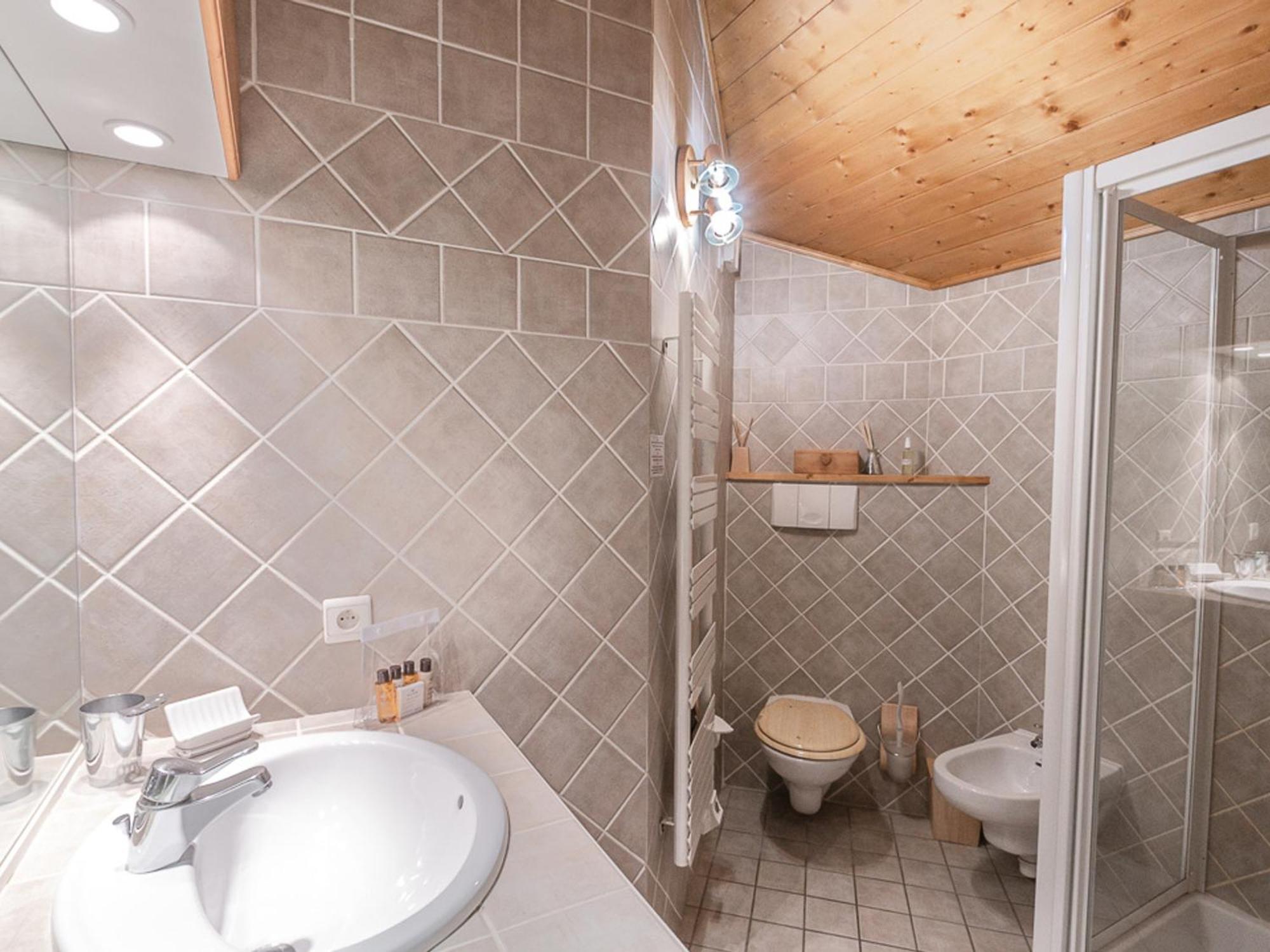 Apartment Duplex Moderne Proche Des Pistes Avec Parking Et Wifi - Fr-1-343-188